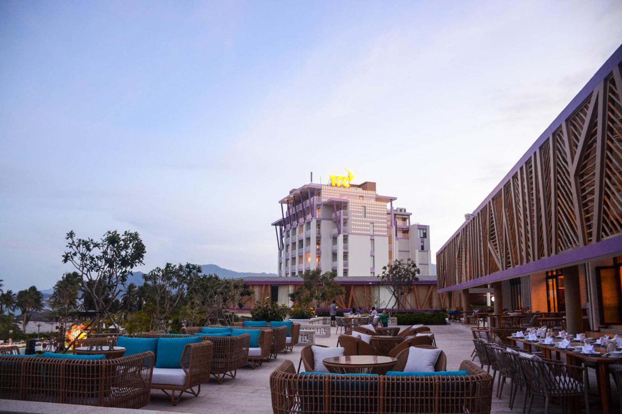 Ttc Van Phong Bay Resort - Himalaya Sauna & Steam Retreat Included Ấp Ninh Hòa  Екстериор снимка